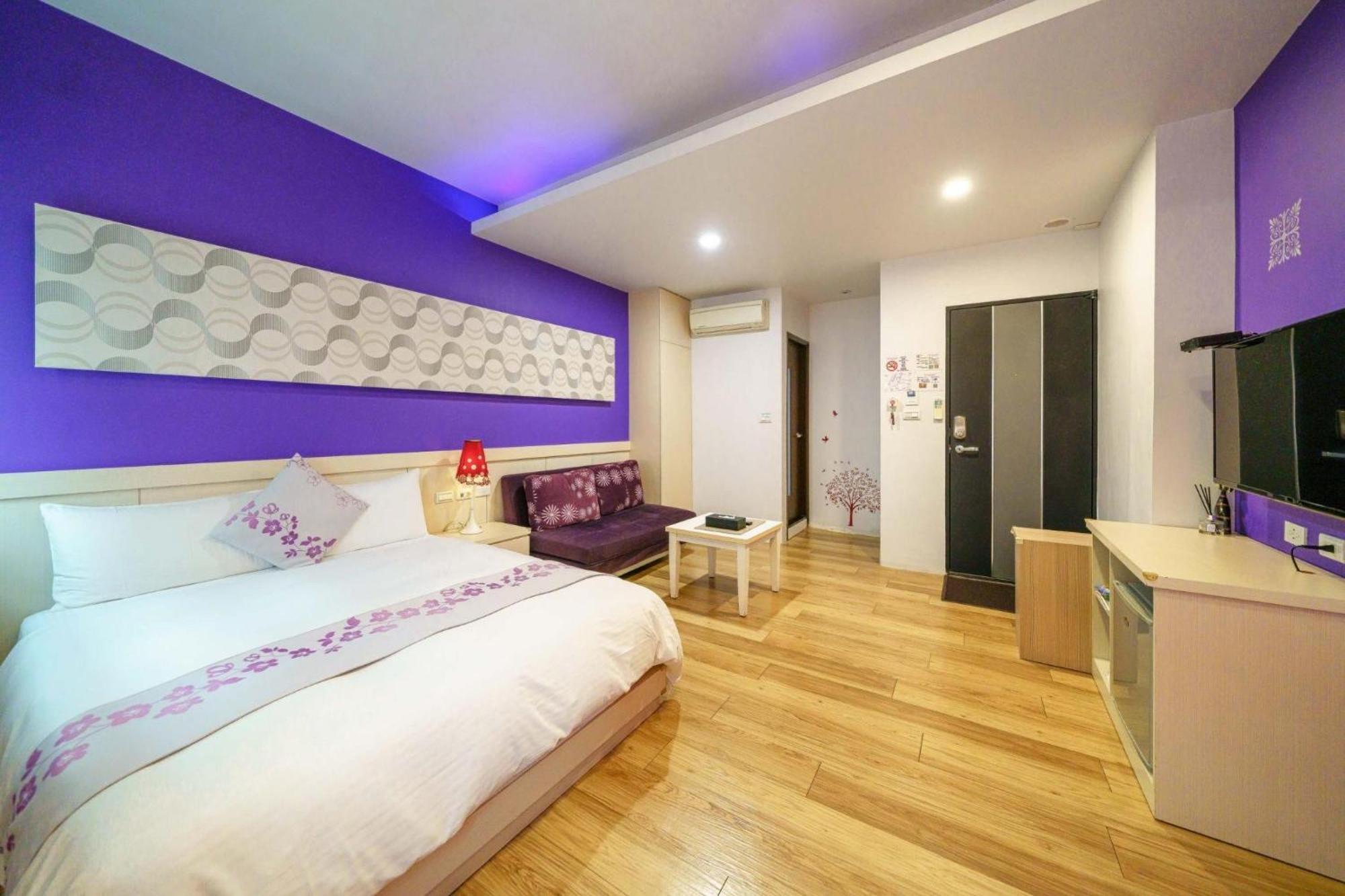 Honey House Apartment Luodong Bagian luar foto